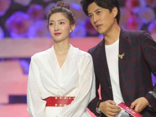 MarlonBlackwell设计美国水晶桥美术馆商店：开运体育(中国)官方网站